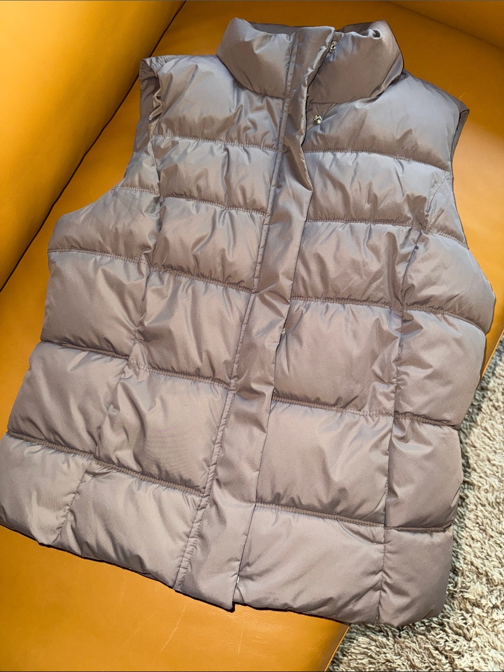 GAP Quilted Puffer Vest - Light Taupe